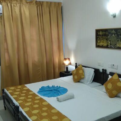 Beverly Hills Hotel Dehiwala-Mount Lavinia Exterior photo